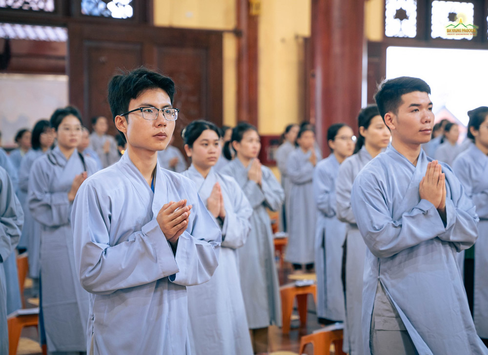 Repentance in Buddhism is a powerful practice that purifies the body and mind, helps reduce sins, generates merits and wisdom, and transforms bad karma.