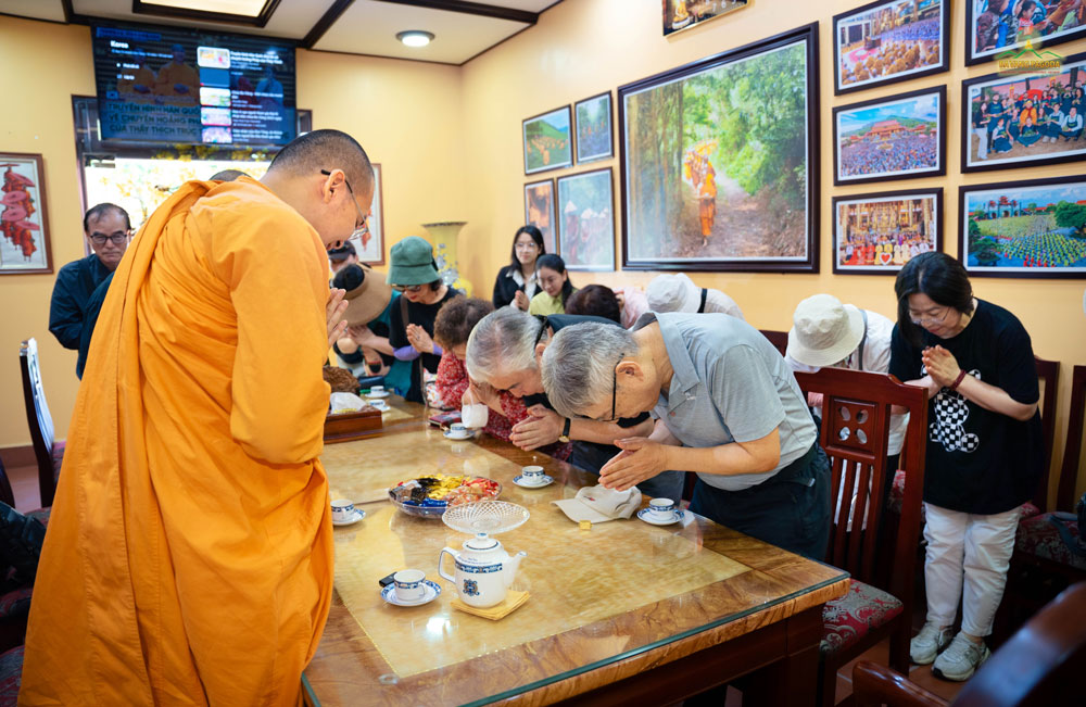 The South Korean visitors express gratitude for the warm welcome of the monks