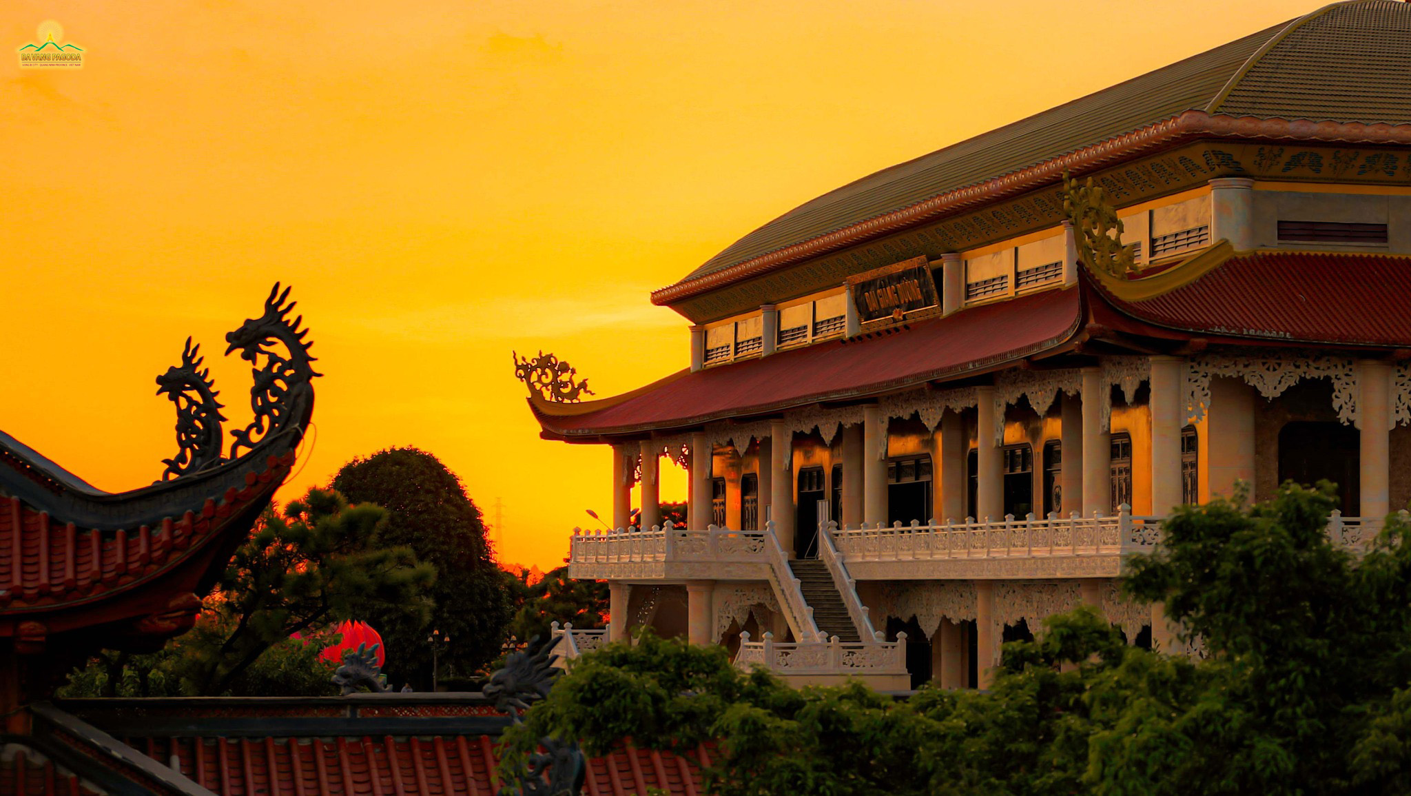 great-lecture-hall-ba-vang-pagoda