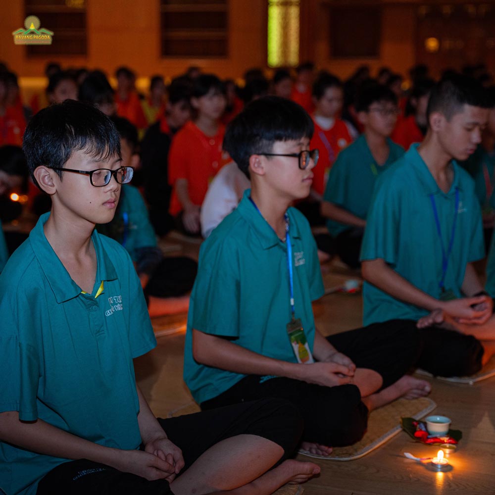 Amidst the tranquil atmosphere, young retreatants practiced meditation together, contemplating the grace and kindness of their teachers throughout their lives
