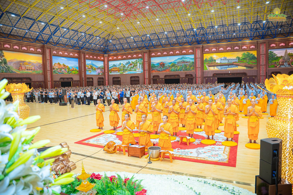 The repentance ceremony was solemnly conducted in the evening