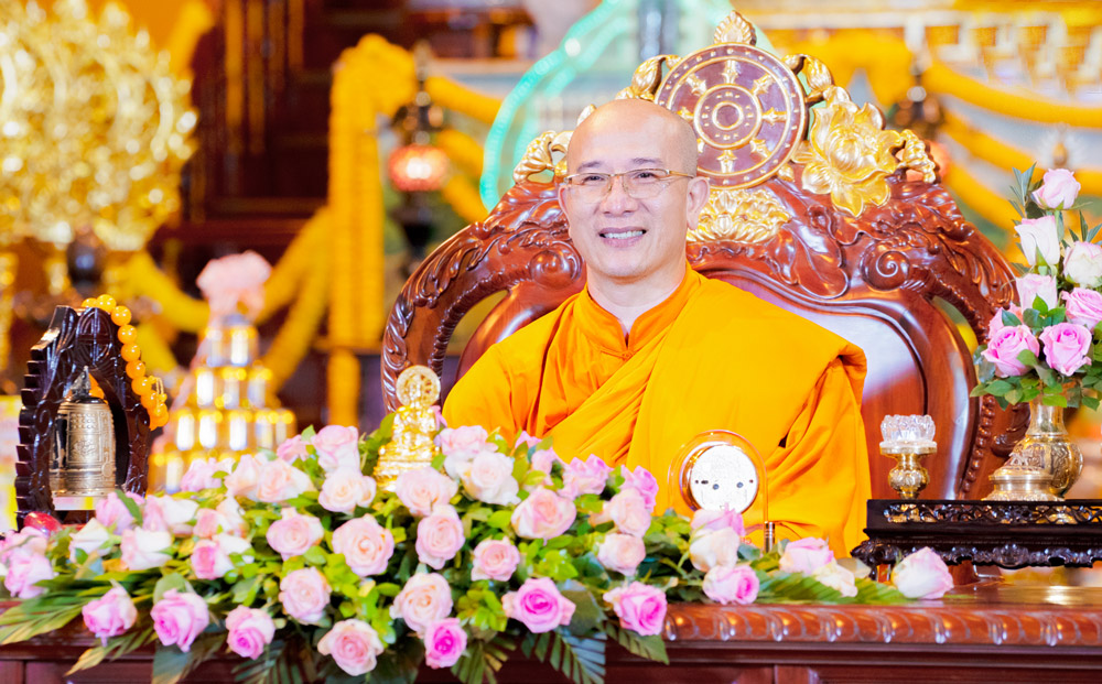 Thay Thich Truc Thai Minh—the Abbot of Ba Vang Pagoda.