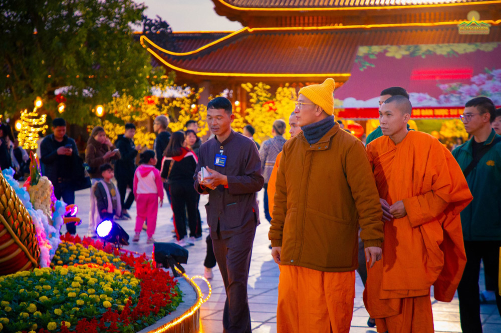 All of these beautiful settings come from the aspiration of Thay, who wants everyone to have access to Buddhism and to feel happy when they come to the Pagoda.