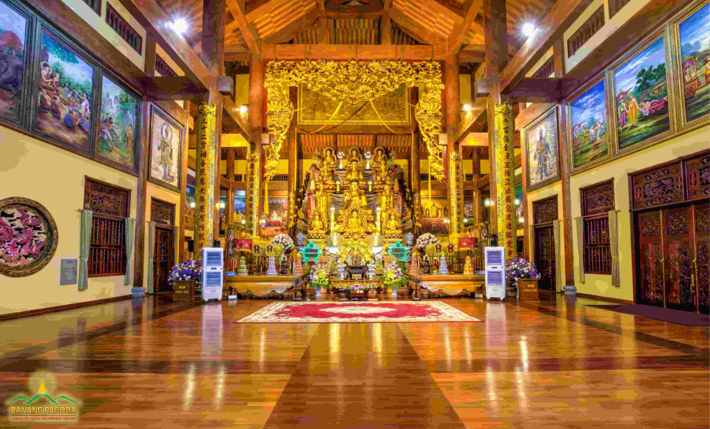 Ba Vang Pagoda has the largest sanctum on the mountain in Vietnam.