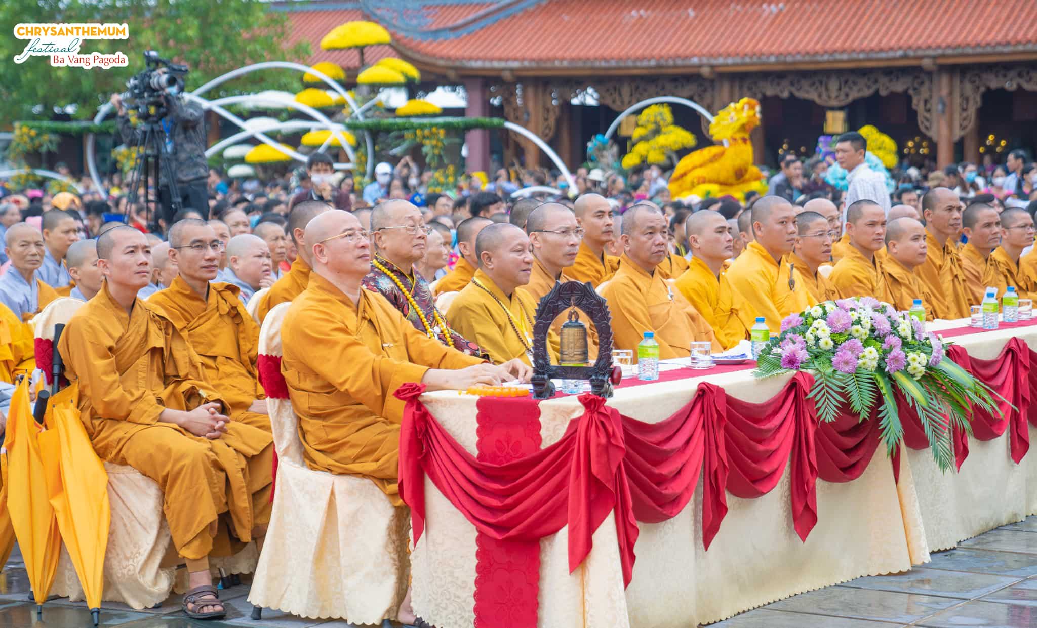 Thay Thich Truc Thai Minh and Monks at the Opening Ceremony of Chrysanthemum Festival 2020 at Ba Vang Pagoda.