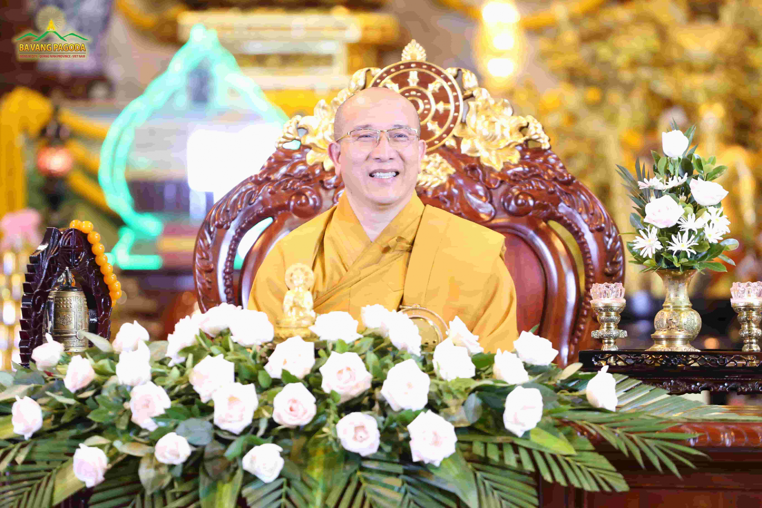 The Dharma Group of Ba Vang Pagoda's expatriate Buddhists was established in the presence of Thay Thich Truc Thai Minh.