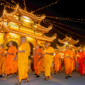 Lantern Parade to offer to the Buddha - Vesak Celebration 2022-h2