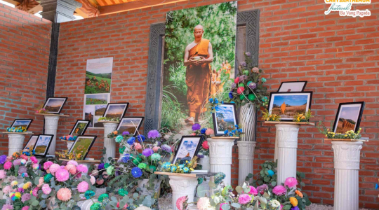 Photo Exhibition at Chrysanthemum Festival 2020 - an insight into the old days of Thay Thich Truc Thai Minh and the noble life of the Sangha of Ba Vang Pagoda