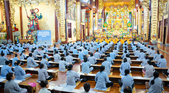Opening of the Emperor of Liang Jeweled Repentance Dharma Assembly: Sincere repentance and prayers for peace during three days and nights