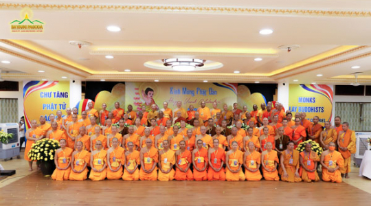 International Dharma friendship during Vesak Celebration 2022 at Ba Vang Pagoda